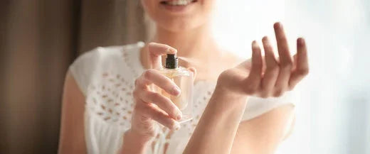 Understanding the Difference Between Body Mist and Perfume