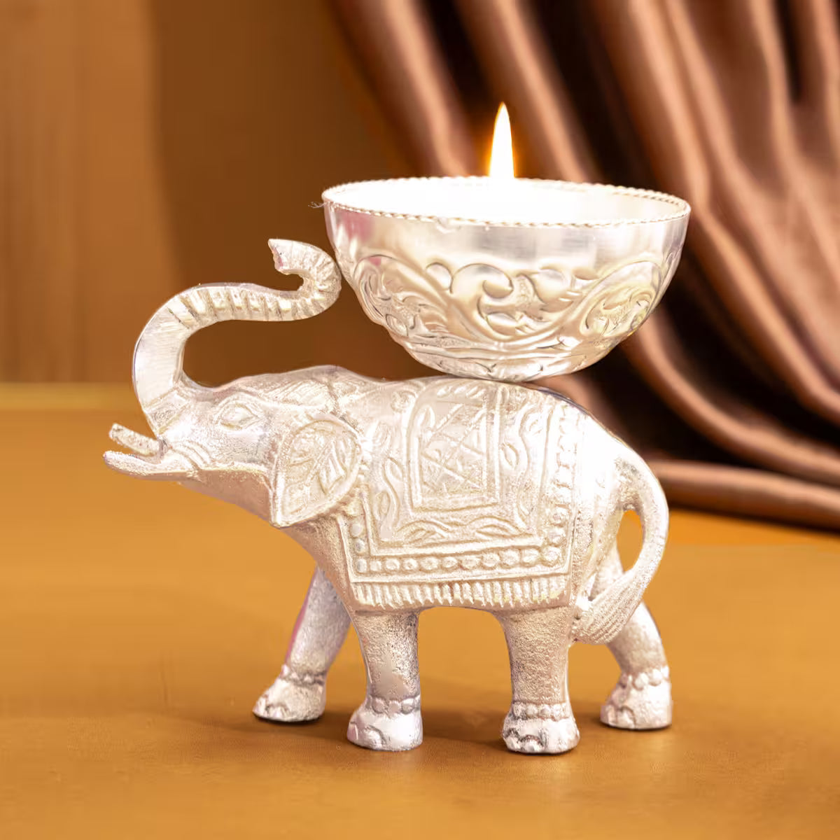 Shankara X  Iris Bloom - Auspicious Glow Gift Set